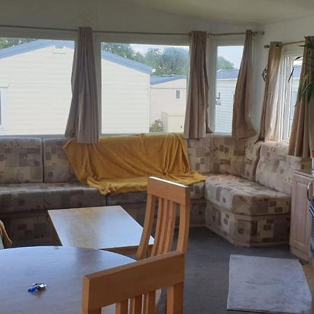 Private Caravan Situated At Parkdean Holiday Resort St Margaret'S At Cliffe Number 18 Kültér fotó
