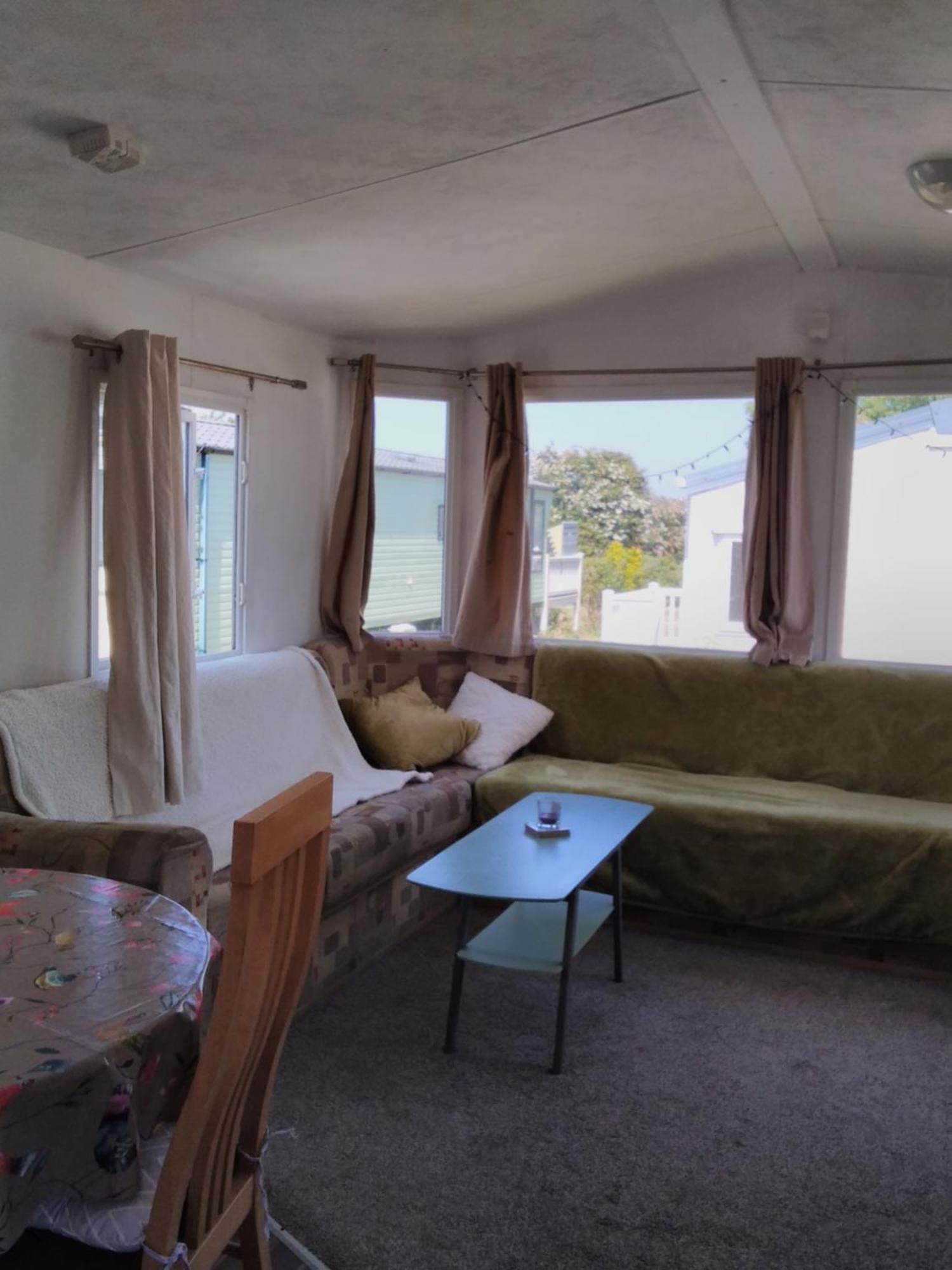 Private Caravan Situated At Parkdean Holiday Resort St Margaret'S At Cliffe Number 18 Kültér fotó