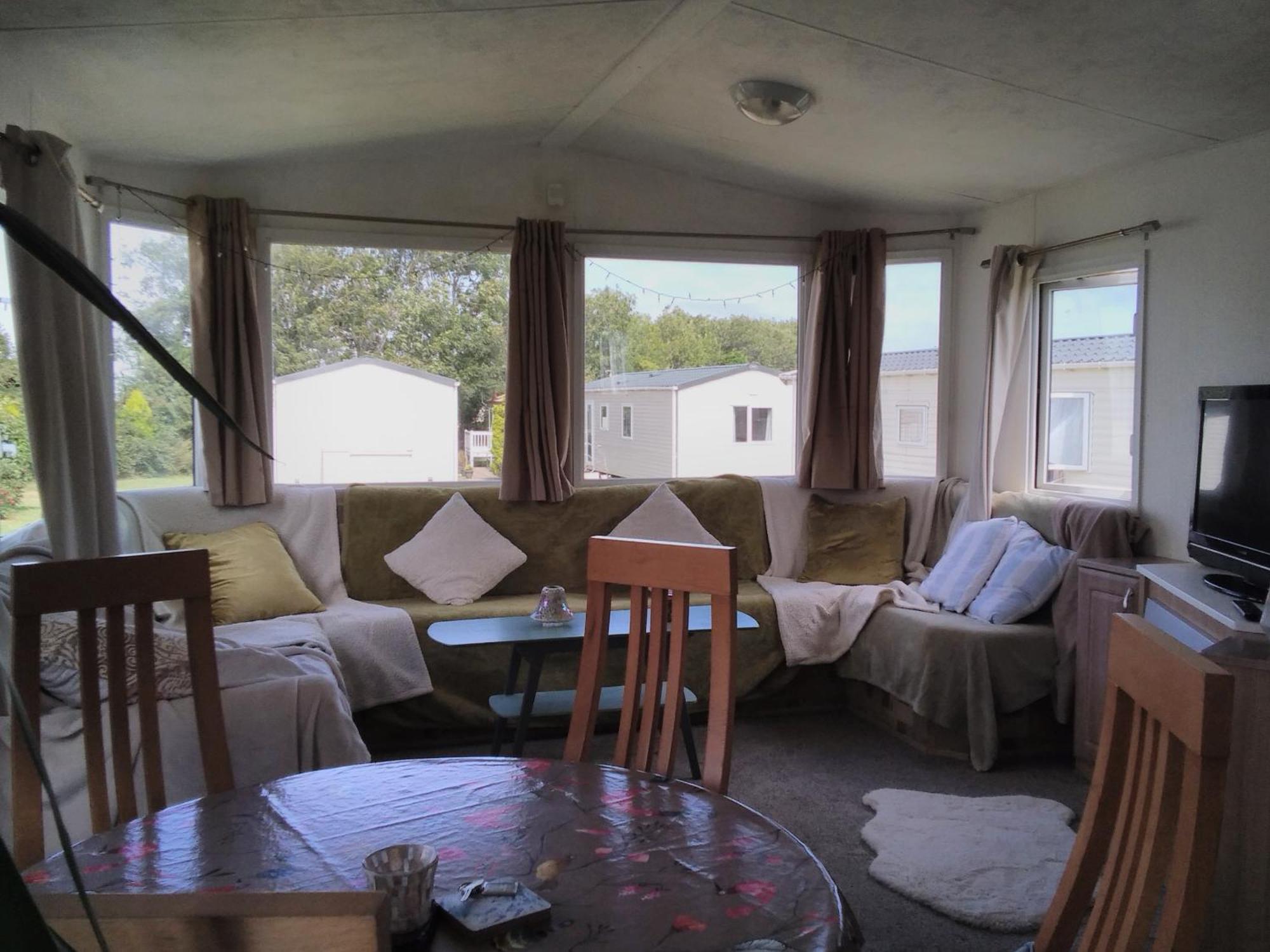 Private Caravan Situated At Parkdean Holiday Resort St Margaret'S At Cliffe Number 18 Kültér fotó
