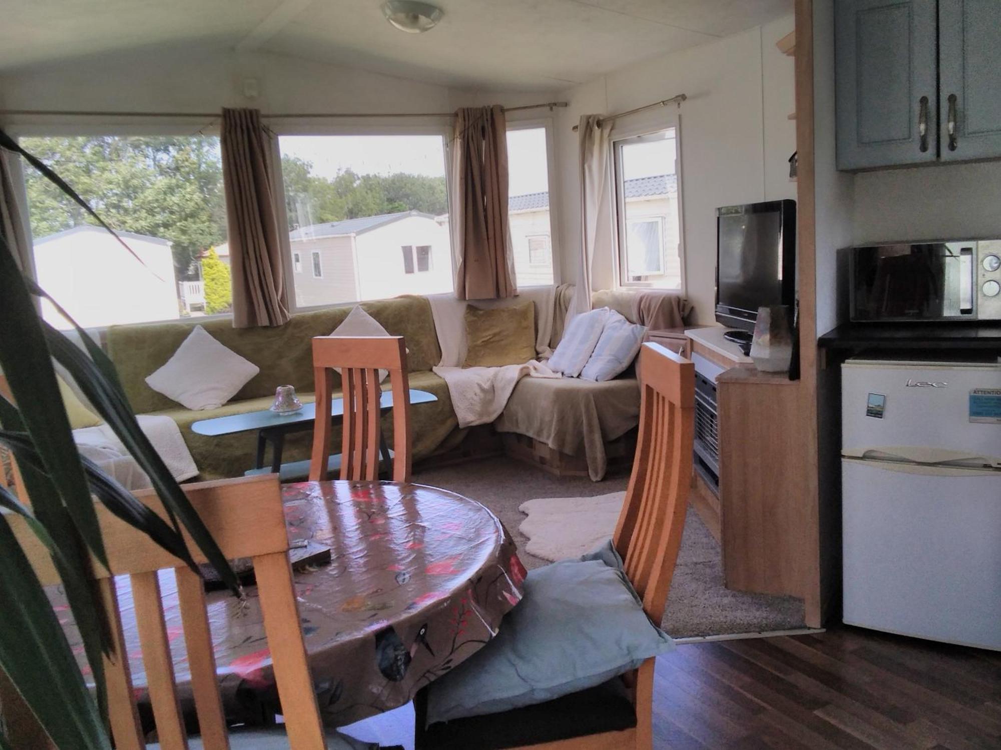 Private Caravan Situated At Parkdean Holiday Resort St Margaret'S At Cliffe Number 18 Kültér fotó