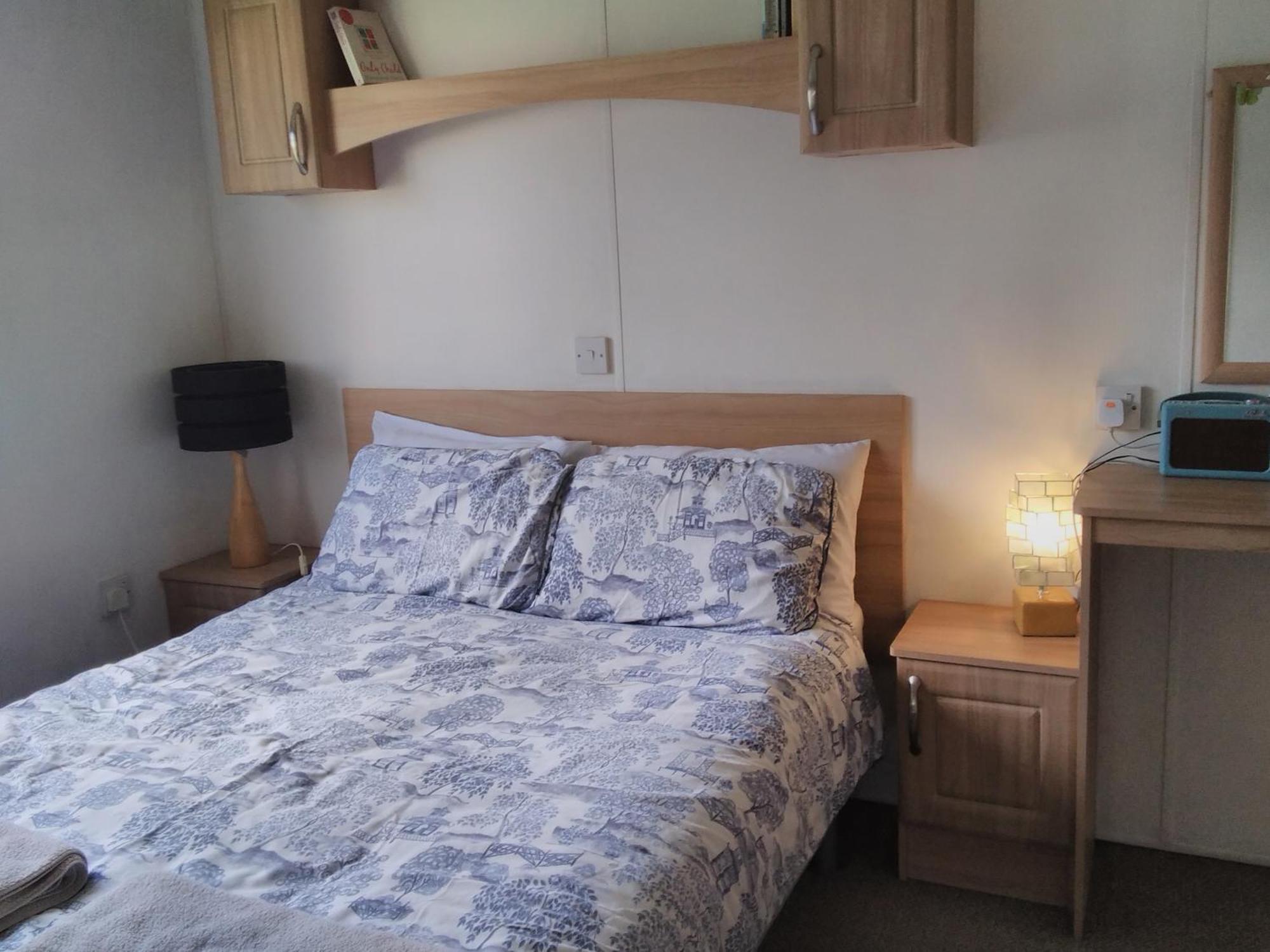 Private Caravan Situated At Parkdean Holiday Resort St Margaret'S At Cliffe Number 18 Kültér fotó