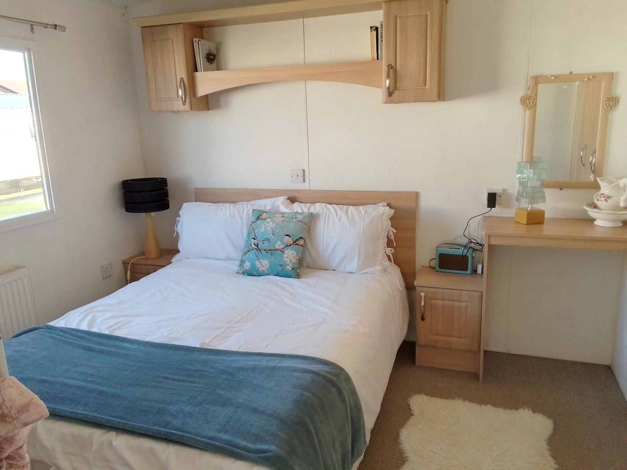 Private Caravan Situated At Parkdean Holiday Resort St Margaret'S At Cliffe Number 18 Kültér fotó