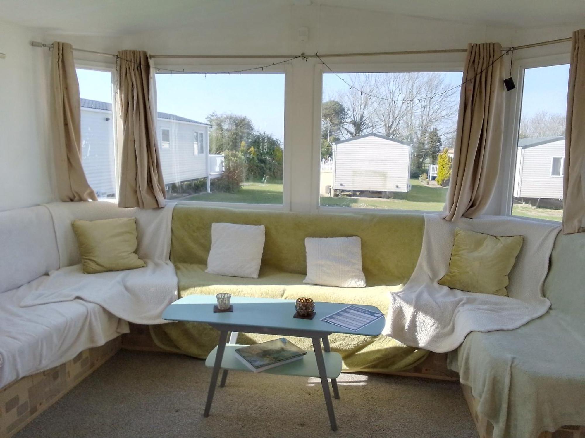 Private Caravan Situated At Parkdean Holiday Resort St Margaret'S At Cliffe Number 18 Kültér fotó